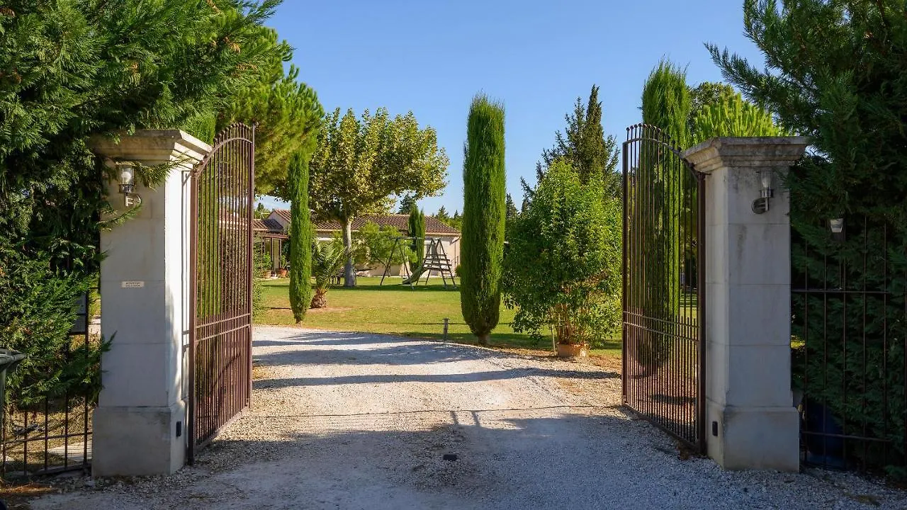 Villa D Agathe En Provence グラヴェソン フランス