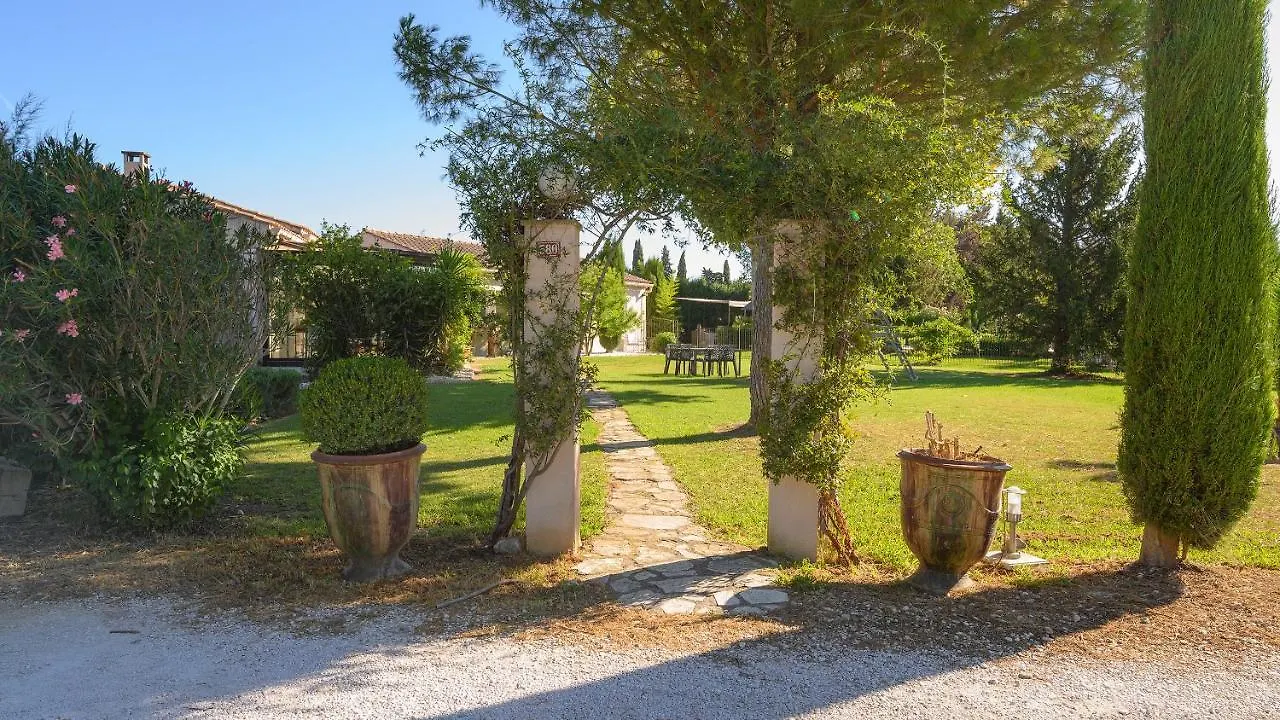 Villa D Agathe En Provence グラヴェソン